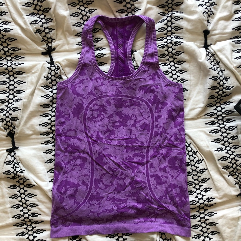 Lululemon Swiftly Tech Racerback Tank - Picture 2 of 2